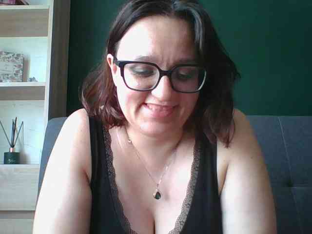 sensualParis webcam