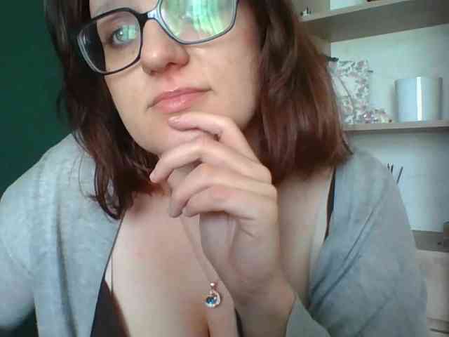 sensualParis webcam