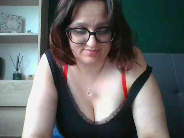sensualParis webcam