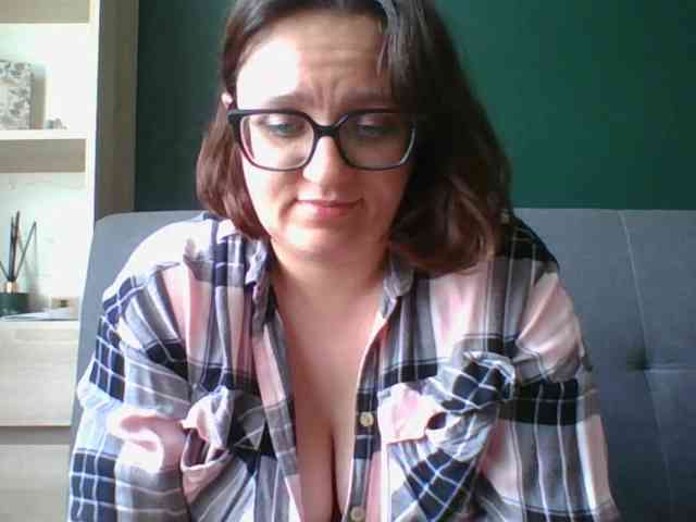 sensualParis webcam