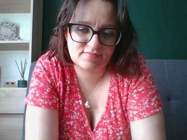 sensualParis webcam