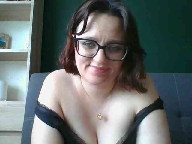 Model: sensualParis