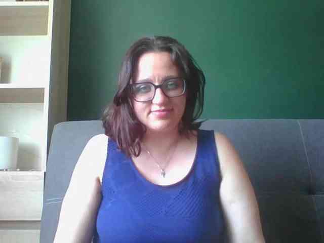 sensualParis webcam