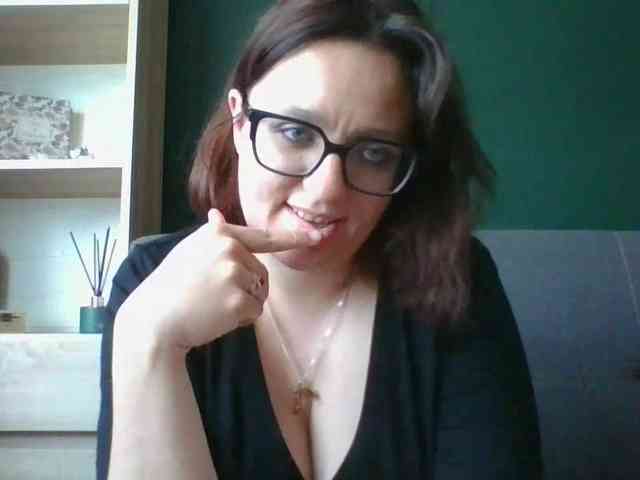 sensualParis webcam