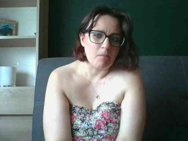 sensualParis webcam