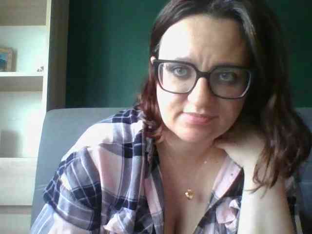 sensualParis webcam