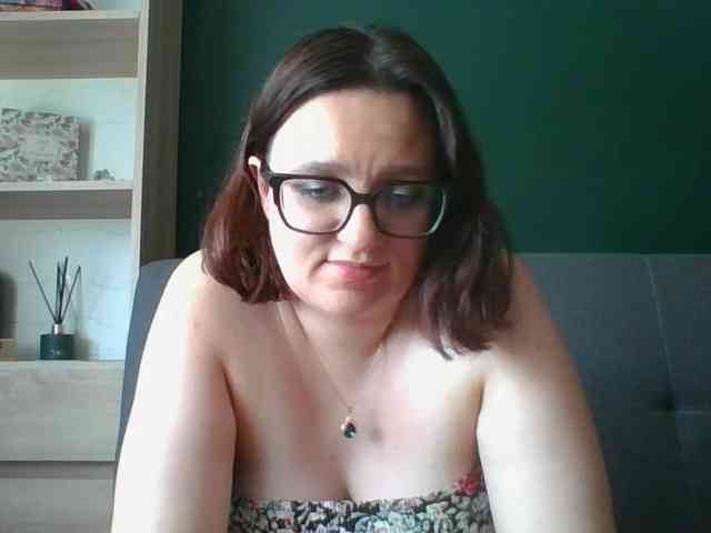 sensualParis webcam