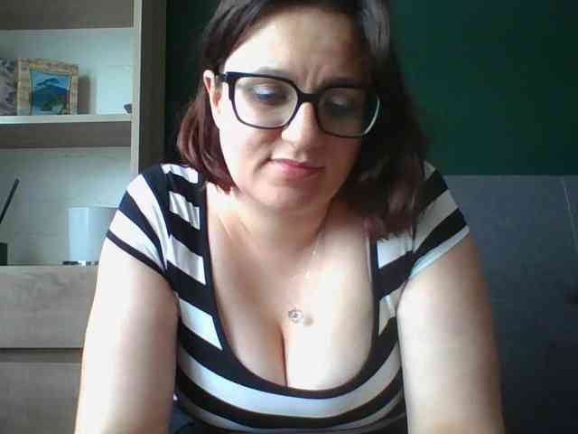 sensualParis webcam