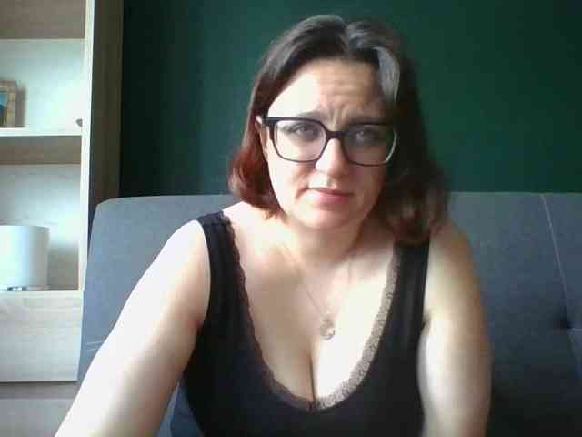sensualParis webcam