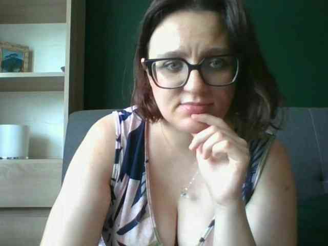 sensualParis webcam