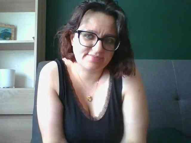 sensualParis webcam
