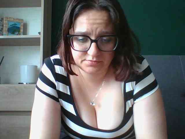 sensualParis webcam