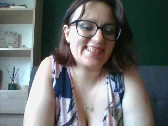 sensualParis webcam