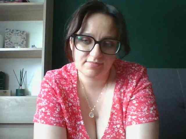 sensualParis webcam