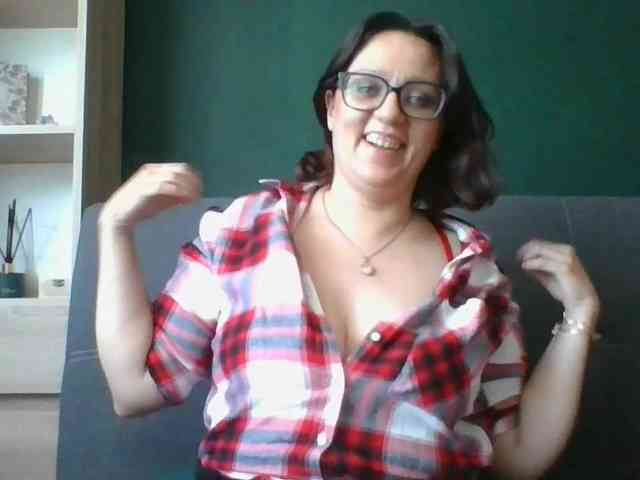 sensualParis webcam