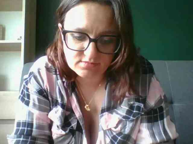 sensualParis webcam