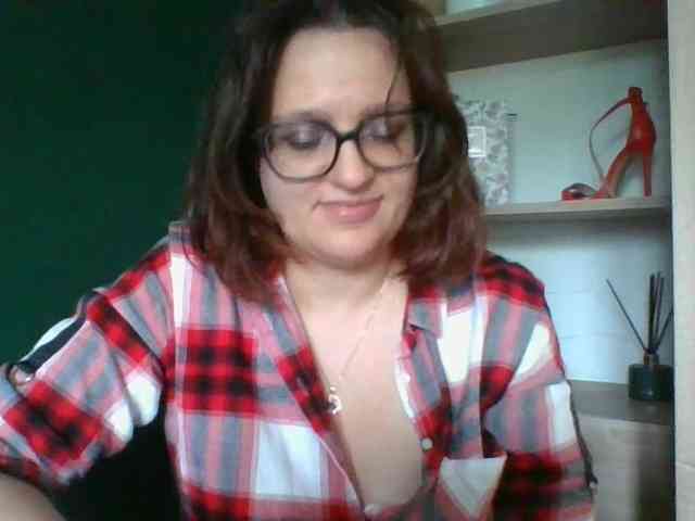 sensualParis webcam