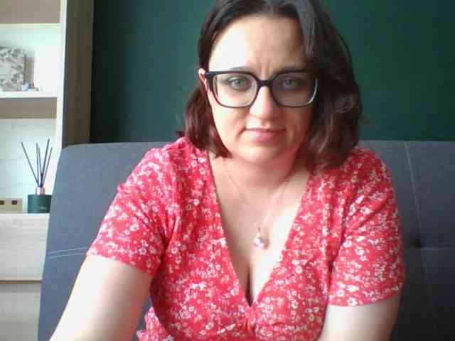 sensualParis webcam