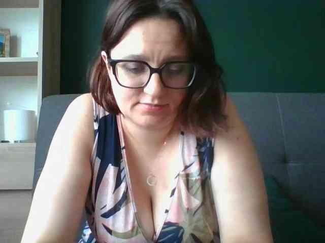 Model: sensualParis