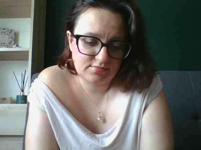 sensualParis webcam