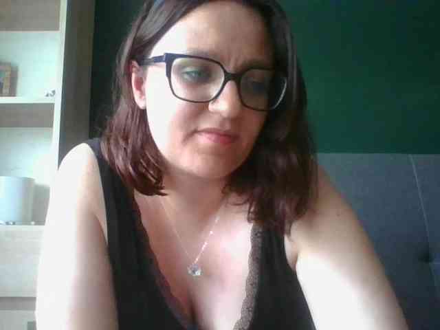 Model: sensualParis