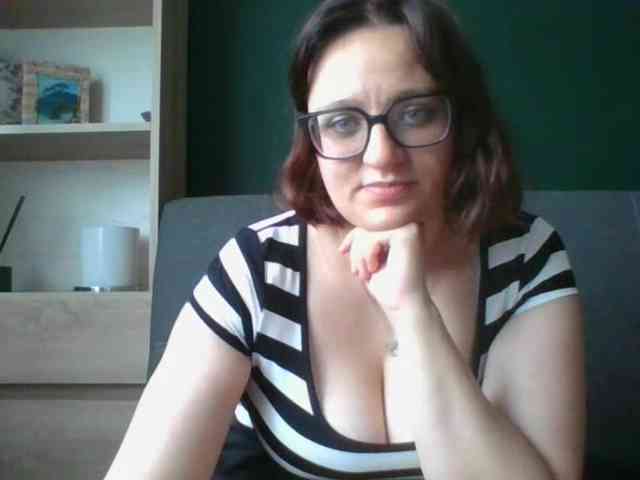 sensualParis webcam