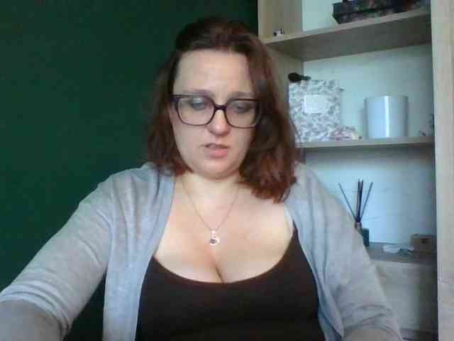 sensualParis webcam
