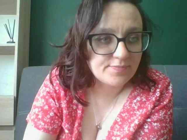 sensualParis webcam
