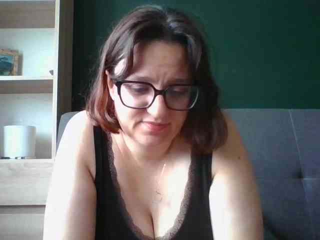 Model: sensualParis
