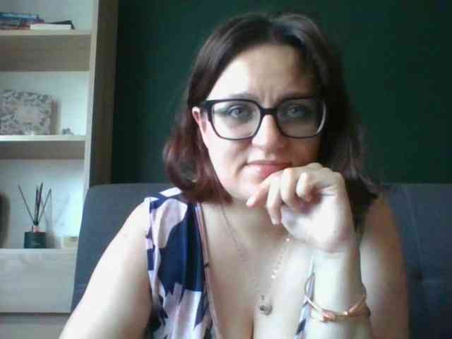 sensualParis webcam