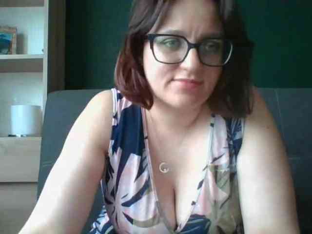 sensualParis webcam
