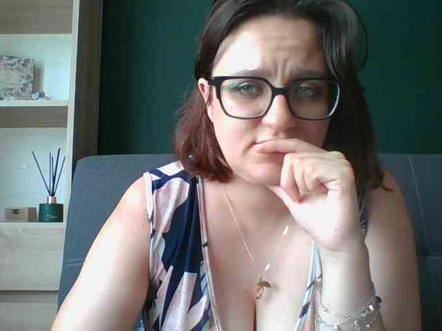 sensualParis webcam