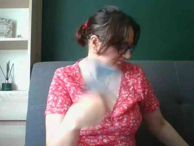 sensualParis webcam