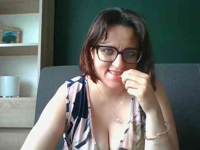 Model: sensualParis