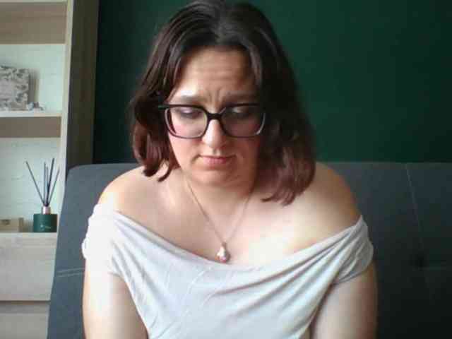 sensualParis webcam