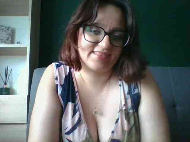 sensualParis webcam