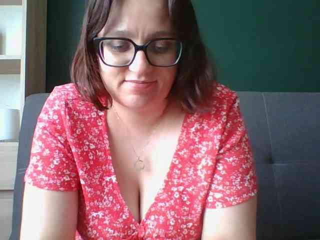 sensualParis webcam