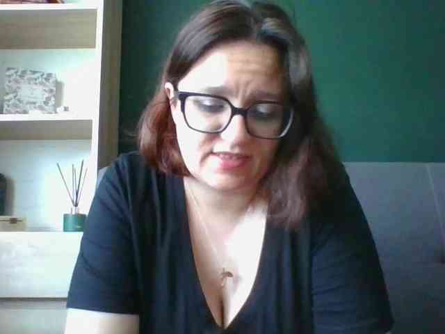 sensualParis webcam