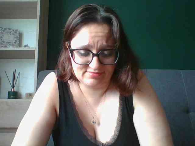 sensualParis webcam