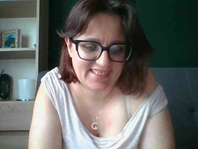 sensualParis webcam