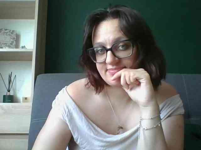 sensualParis webcam