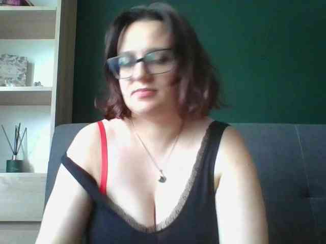 sensualParis webcam