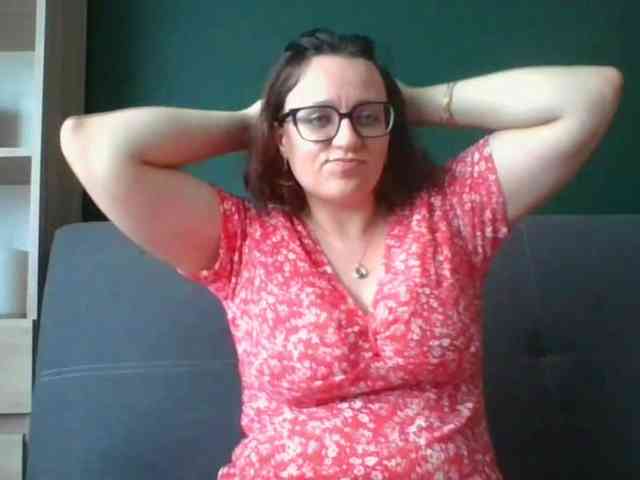 sensualParis webcam