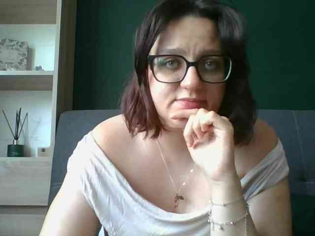sensualParis webcam