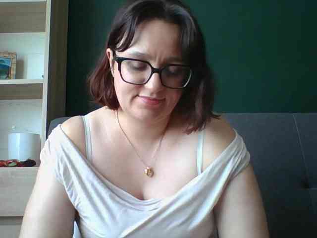 sensualParis webcam