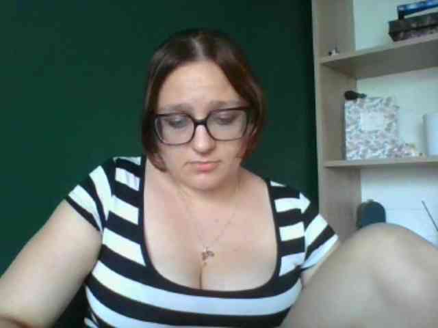 sensualParis webcam