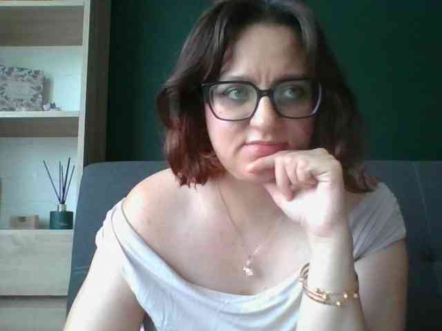 sensualParis webcam