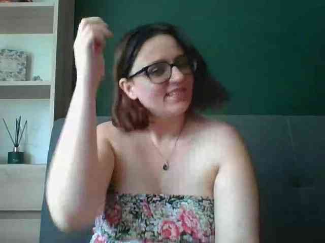 sensualParis webcam