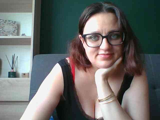 sensualParis webcam