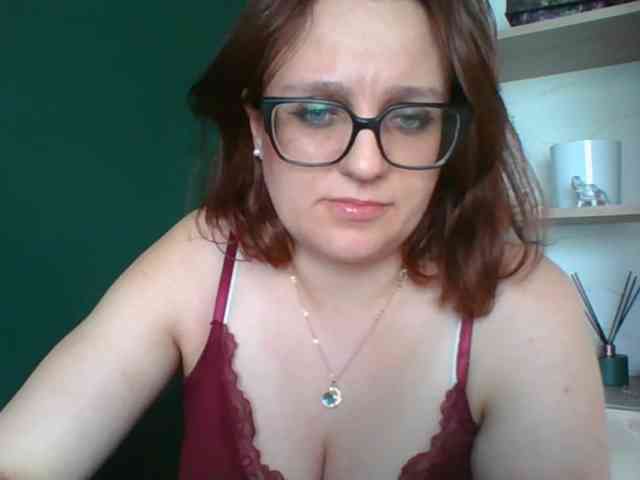 sensualParis webcam